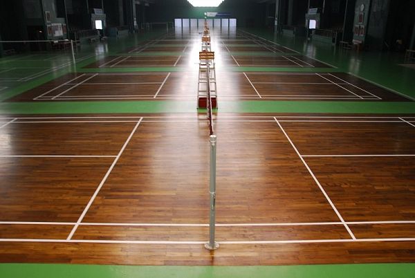 venue bermain badminton