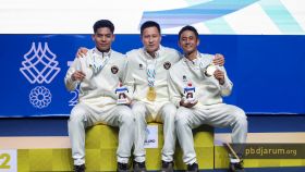 Moh Zaki Ubaidillah-Indra Wijaya- Alwi Farhan