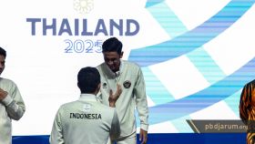 Alwi Farhan dan Taufik HIdayat