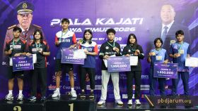Podium Juara Ganda Taruna Campuran