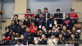 Atlet dan official Tim Indonesia