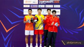 Podium juara tunggal putra