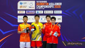 Podium juara tunggal putra