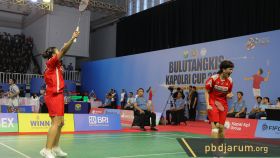 Yashinta/Adelia