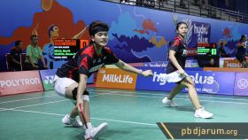 Yashinta/Adelia