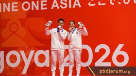 Podium ganda campuran