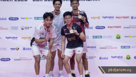 Podium juara ganda putra