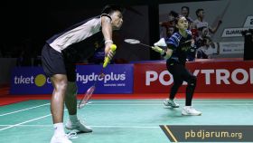 Nawaf/Indah